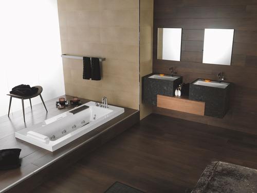Меблі в стилі модерн - це, безумовно, химерна і вигнута форма ніжок меблів, контрастний або гармонує матеріал обробки