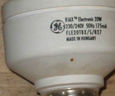 Індекс передачі кольору і колірну температуру енергозберігаючих ламп можна визначити по їх маркування на самій лампі або упаковці