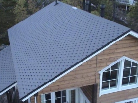 Установка гідроізоляційних плівок передбачає скатну конструкцію даху
